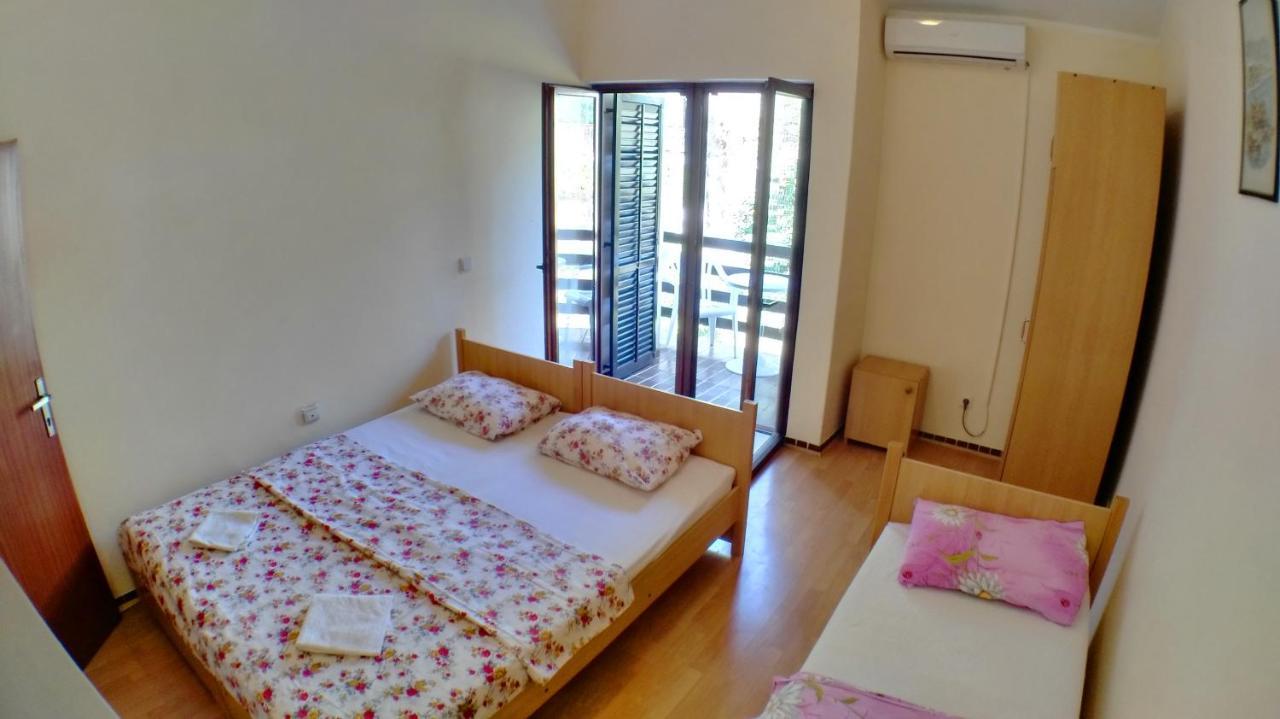 Guesthouse Obala Сутоморе Экстерьер фото